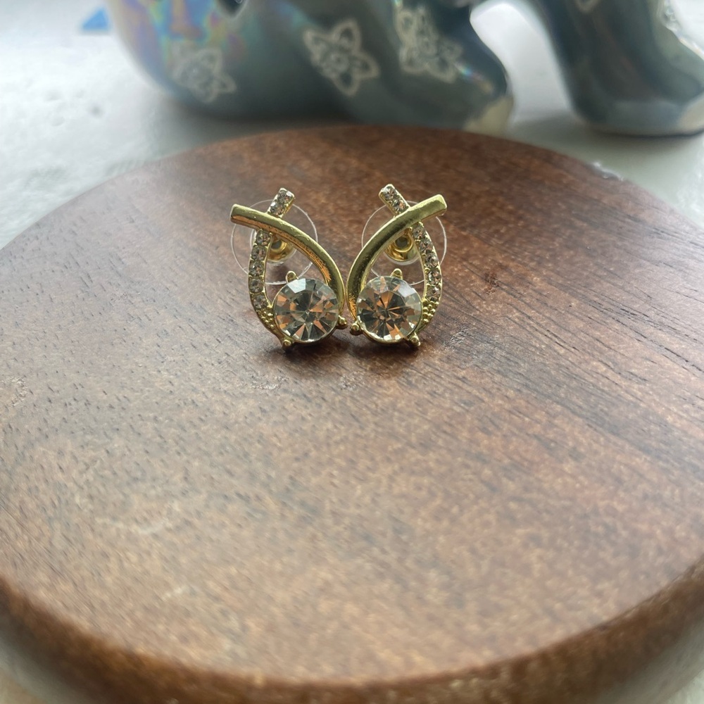 Elegant Gold Cross studs